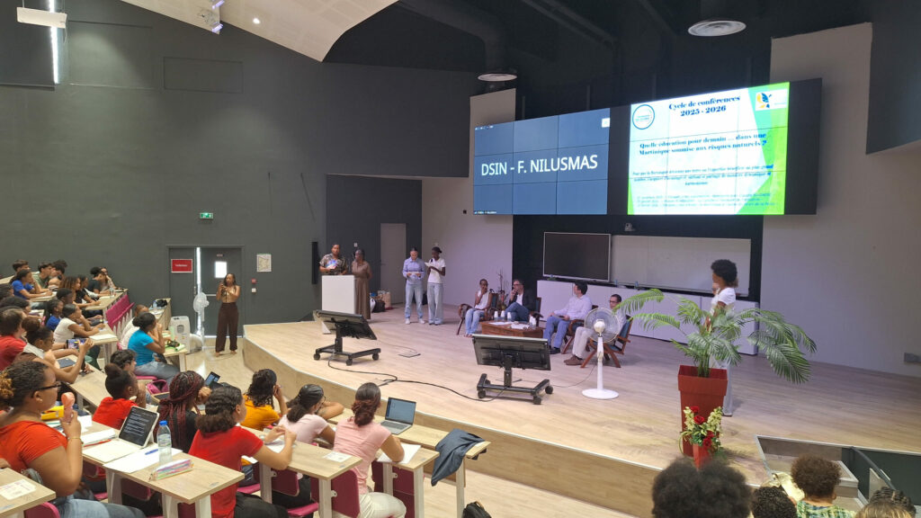 Amphithéâtre Michel Louis, Université des Antilles, Campus Schoelcher